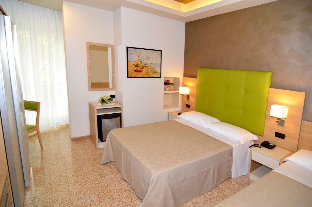 Hotel Adele Bellaria-Igea Marina Exteriér fotografie